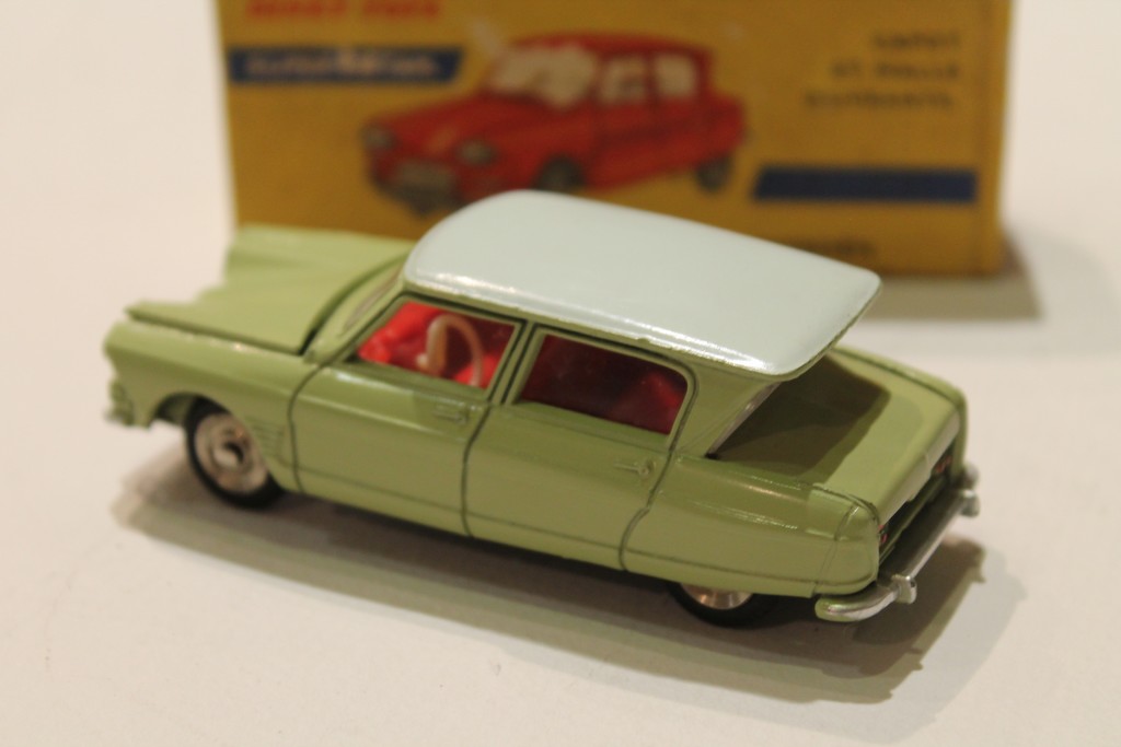 CITROËN AMI 6 VERTE DINKY TOYS 1/43°