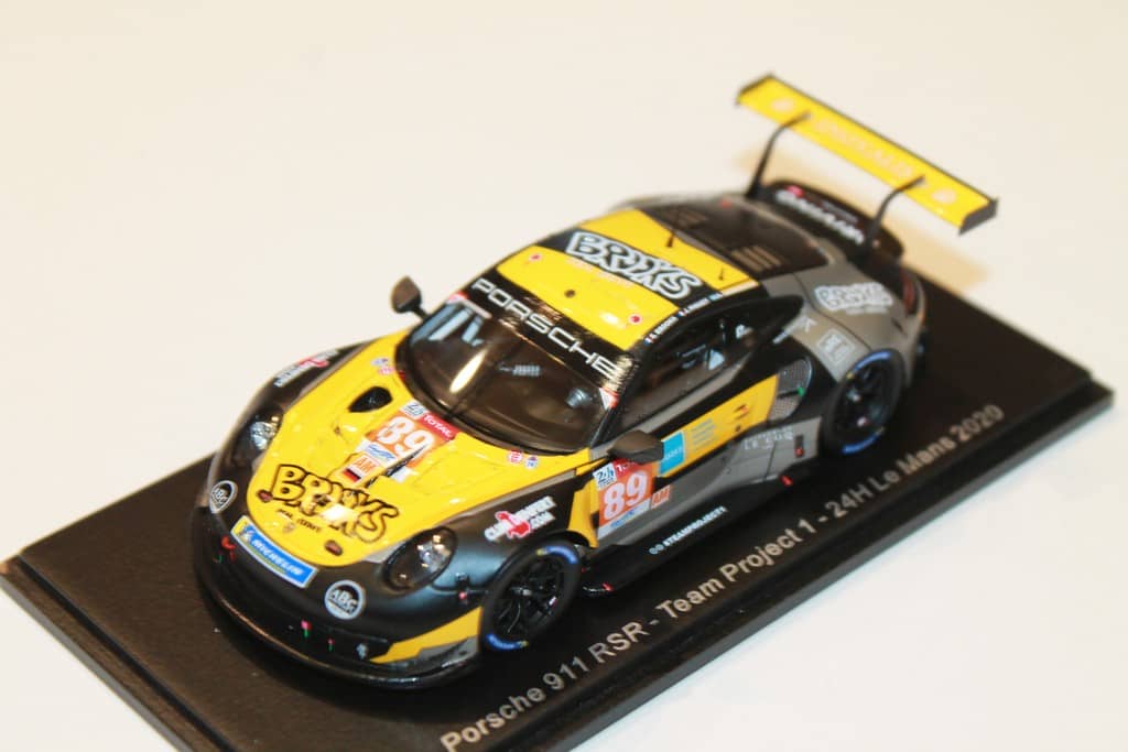 Spark 1:43 - Coche de carreras a escala - Porsche 911 RSR #89 24h Le Mans 2020 Team Project 1