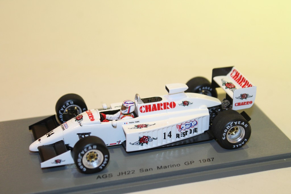 Amazon | 1/43 AGS JH22 P.ファブレ イギリスGP 1987 | ミニカー
