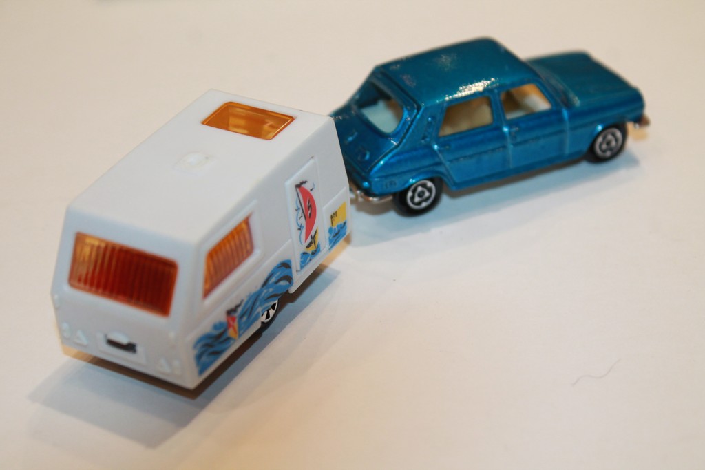 SIMCA 1100 + CARAVANE MAJORETTE 1/66°