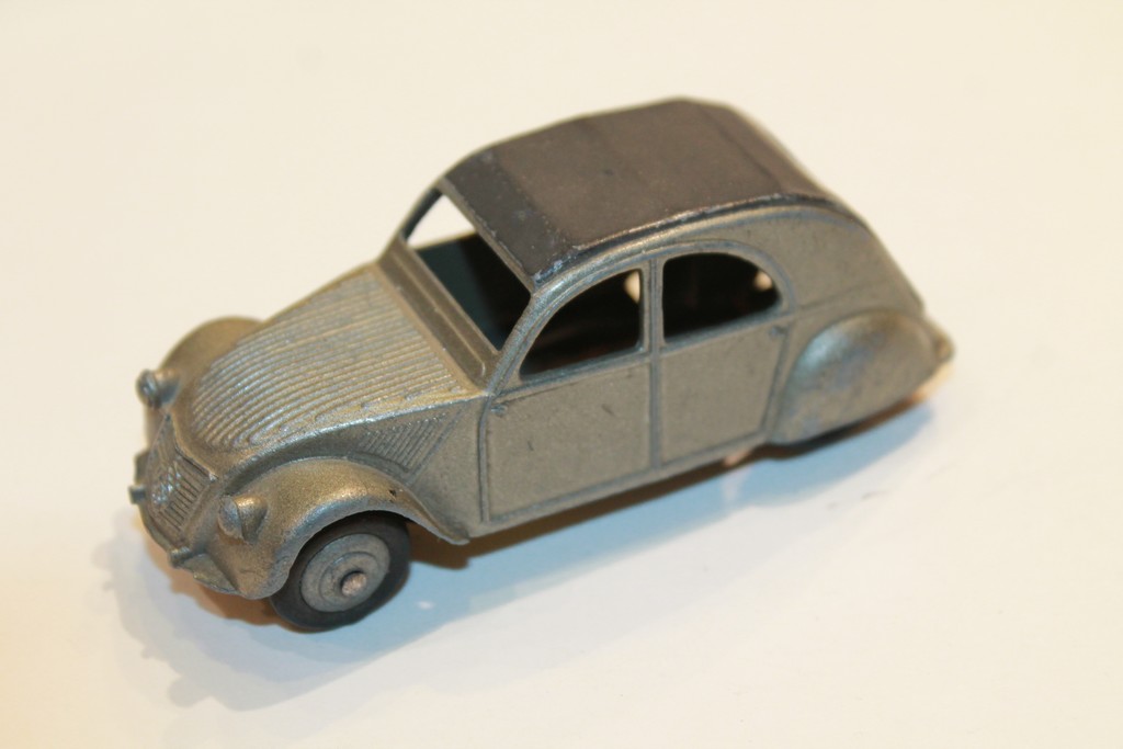 CITROEN 2CV GRIS DINKY TOYS 1/43