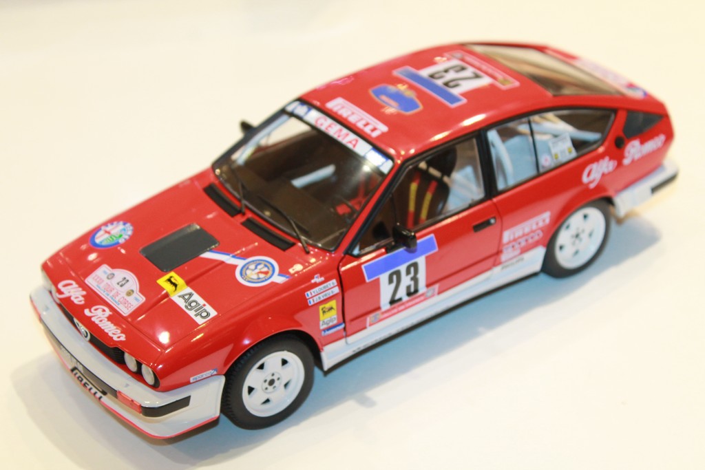 ALFA ROMEO GTV6 TDC N°23 1985 SOLIDO 1/18°