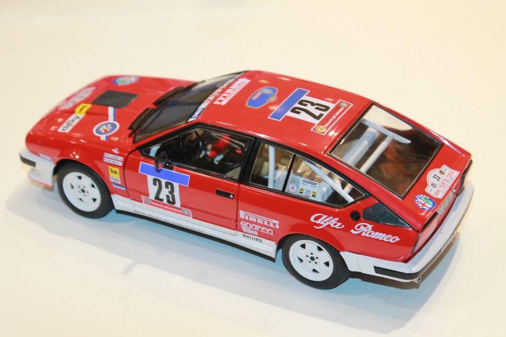 ALFA ROMEO GTV6 N°23 TDC 1985 SOLIDO 1/18°