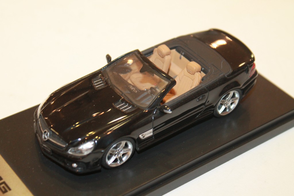 MERCEDES BENZ SL65 AMG CABRIOLET NOIR SCHUCO 1/43°