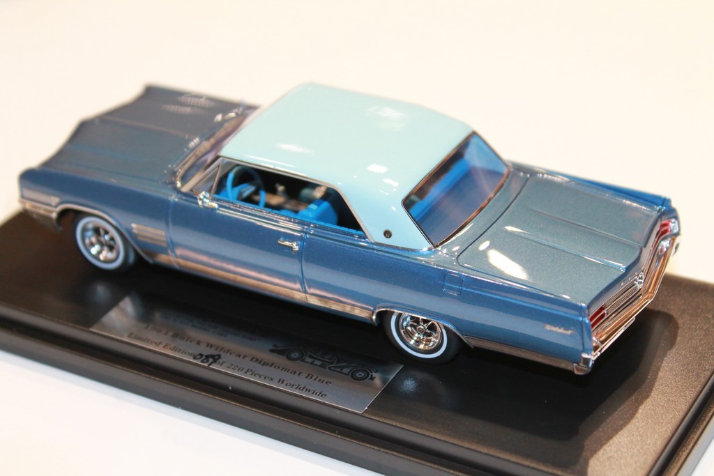 BUICK WILDCAT DIPLOMAT BLEU 1964 GOLDVARG 1/43°