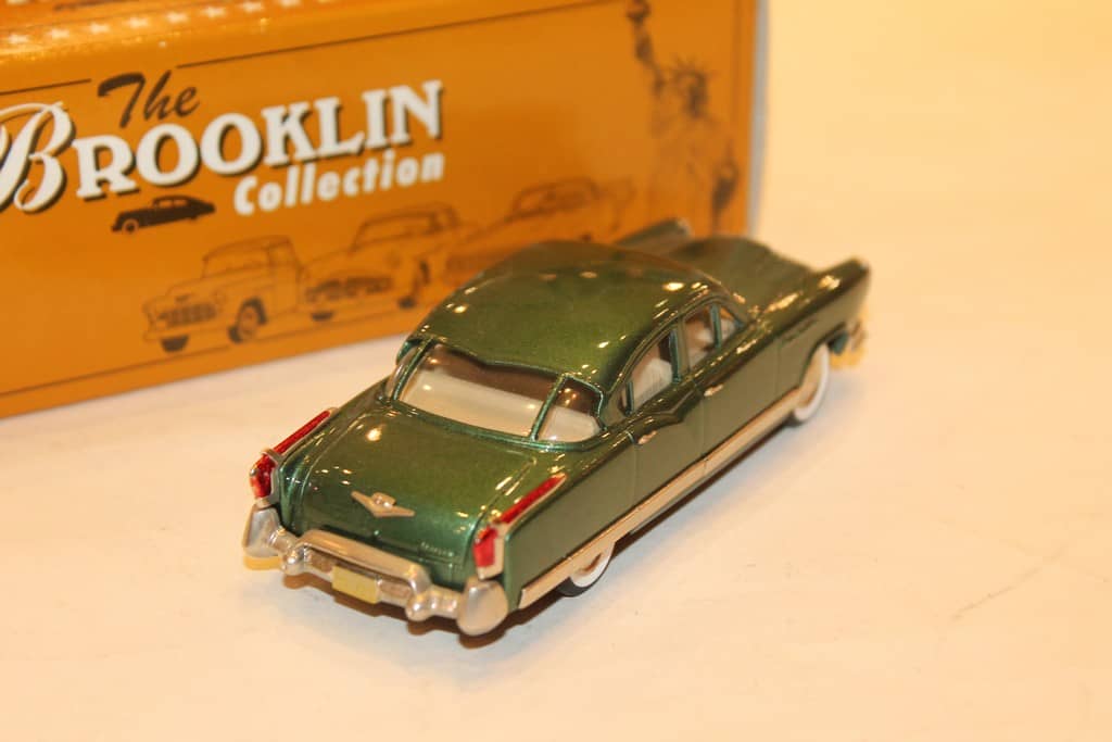 KAISER MANHATTAN FOUR DOOR VERTE 1954 BROOKLIN 1/43°