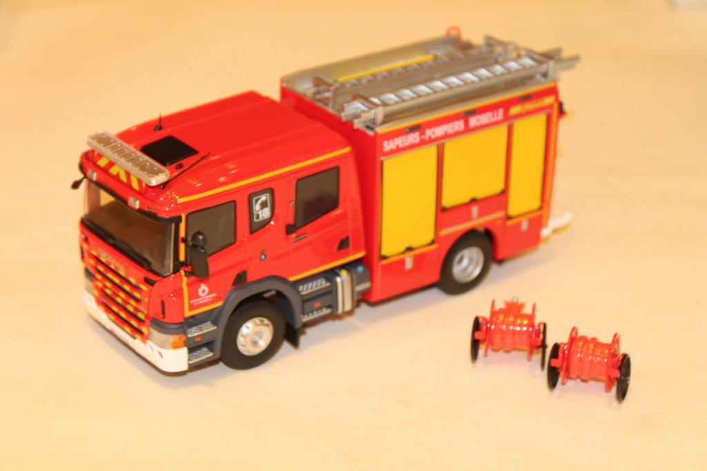 Miniatures Pompiers Gyroled - Les voilà ! Fpt scania du sdis 78 - eligor  115015 - beaucoup de modèles sont déjà vendus car réservés auparavant, mais  il reste quelques exemplaires disponibles ! - 95€ frais de port inclus 