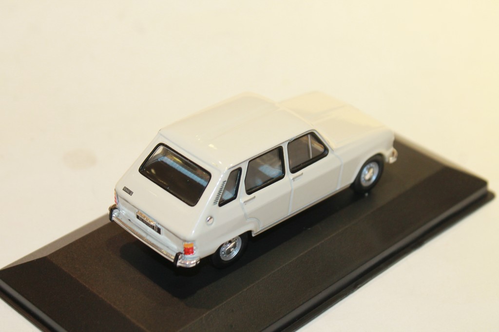 RENAULT 6 BLANCHE 1970 SOLIDO 1/43°