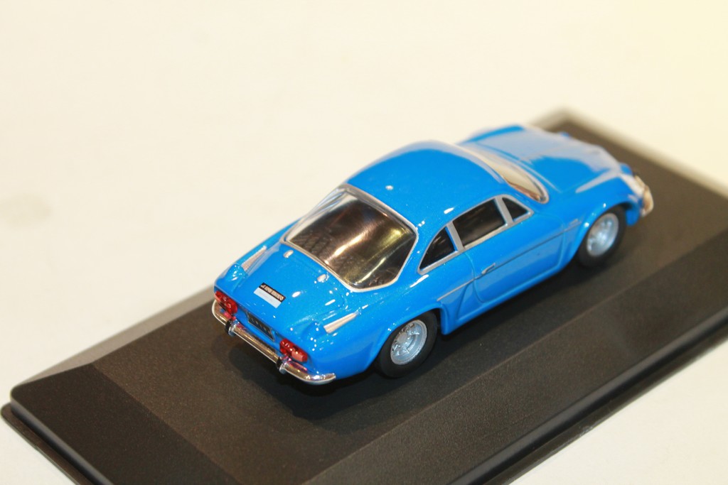 RENAULT ALPINE A110 BERLINETTE 1973 SOLIDO 1/43°