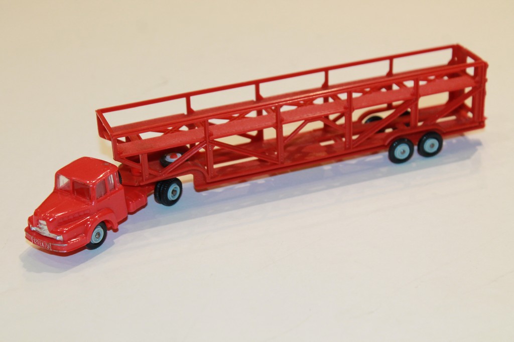 SEMI-REMORQUE UNIC TRANSPORT D'AUTOMOBILES NOREV 1/87°