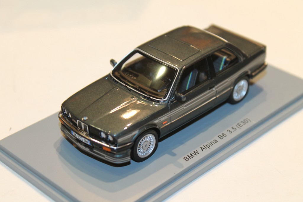 BMW ALPINA B6 3.5L GRISE SPARK 1/43°