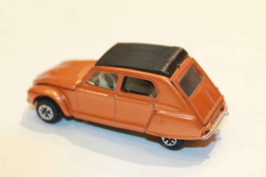 CITROEN DYANE ORANGE DINKY TOYS 1/43°