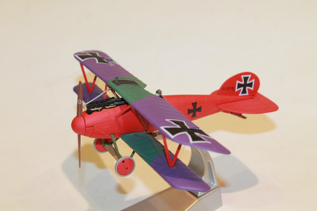 ALBATROS DV " VON RICHTOFEN " 1917 CORGI 1/48°