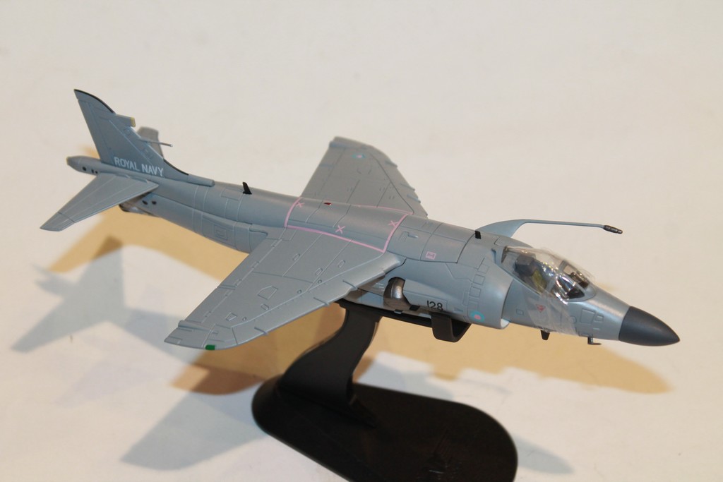 BRITISH SEA HARRIER FA.2 HMS INVINCIBLE 1995 HOBBY MASTER 1/72°