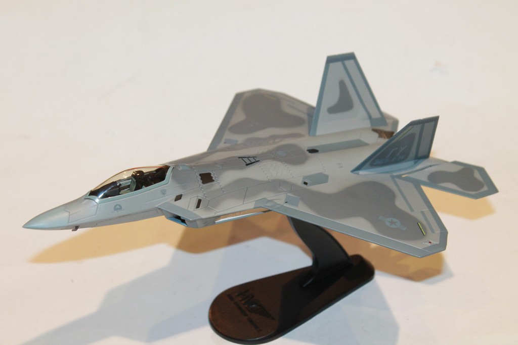 LOCKHEED F-22 RAPTOR "BAY COUNTY" HOBBY MASTER 1/72°