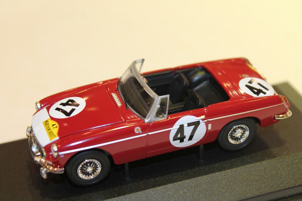 MG B VQ DU MARATHON DE LA ROUTE 66 VANGUARD 1/43°