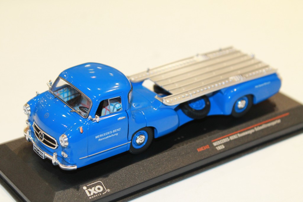 MERCEDES-BENZ RENNWAGEN 1955 IXO 1/43°