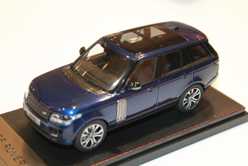 LAND ROVER RANGE ROVER BLEU 2018 CLD MODELS 1/43°