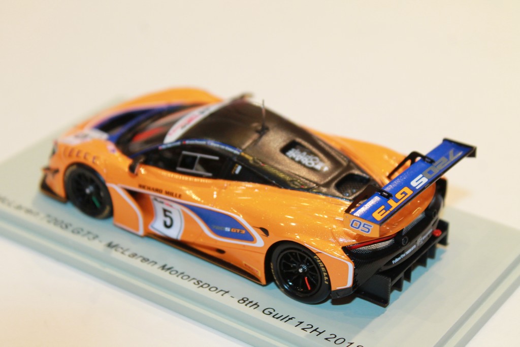 McLAREN 720S GT3 N°5 McLAREN MOTORSPORT 12H GULF 2018 SPARK 1/43°