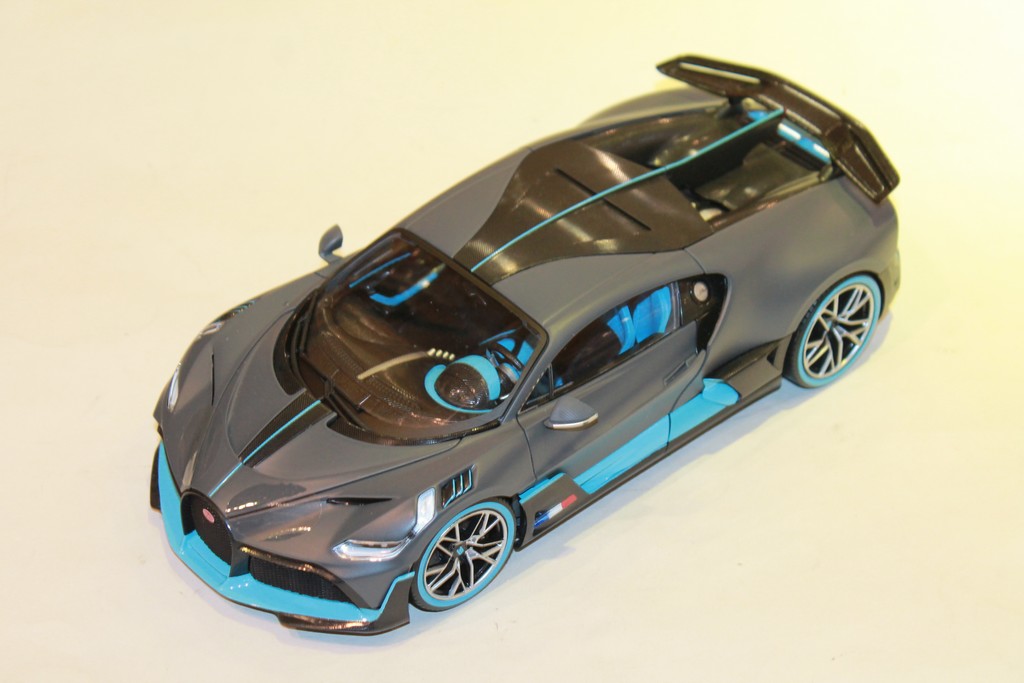 BUGATTI DIVO 2019 BURAGO 1/18°