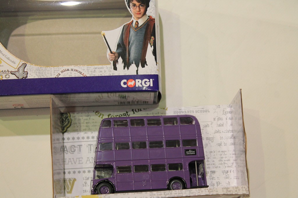 KNIGHT BUS H.POTTER CORGI 1/76°