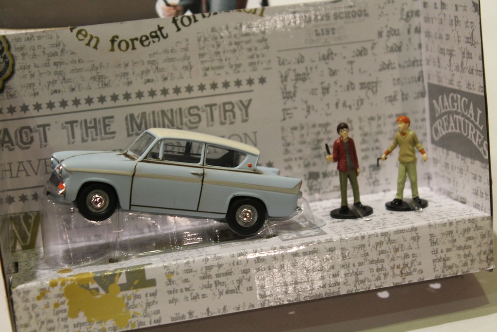 FORD ANGLIA HARRY POTTER CORGI 1/43°