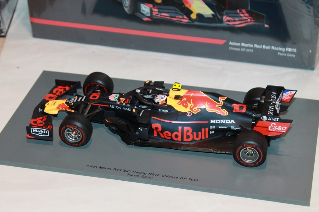 RED BULL ASTON MARTIN RB15 F1 2019 N°10 SPARK 1/18°