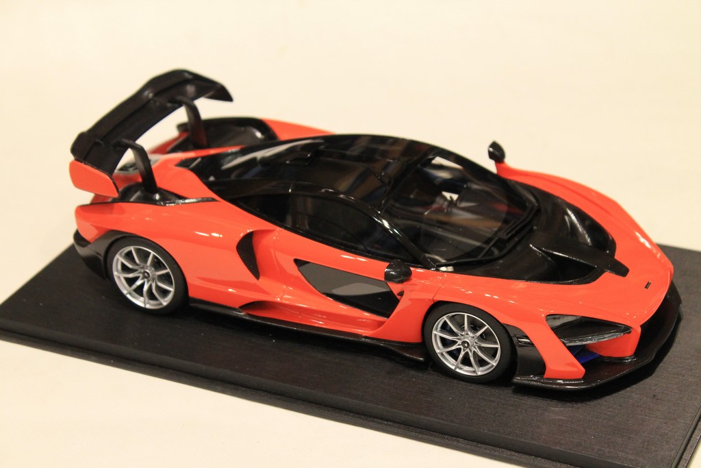 McLAREN SENNA 2019 ORANGE TOP SPEED 1/18°