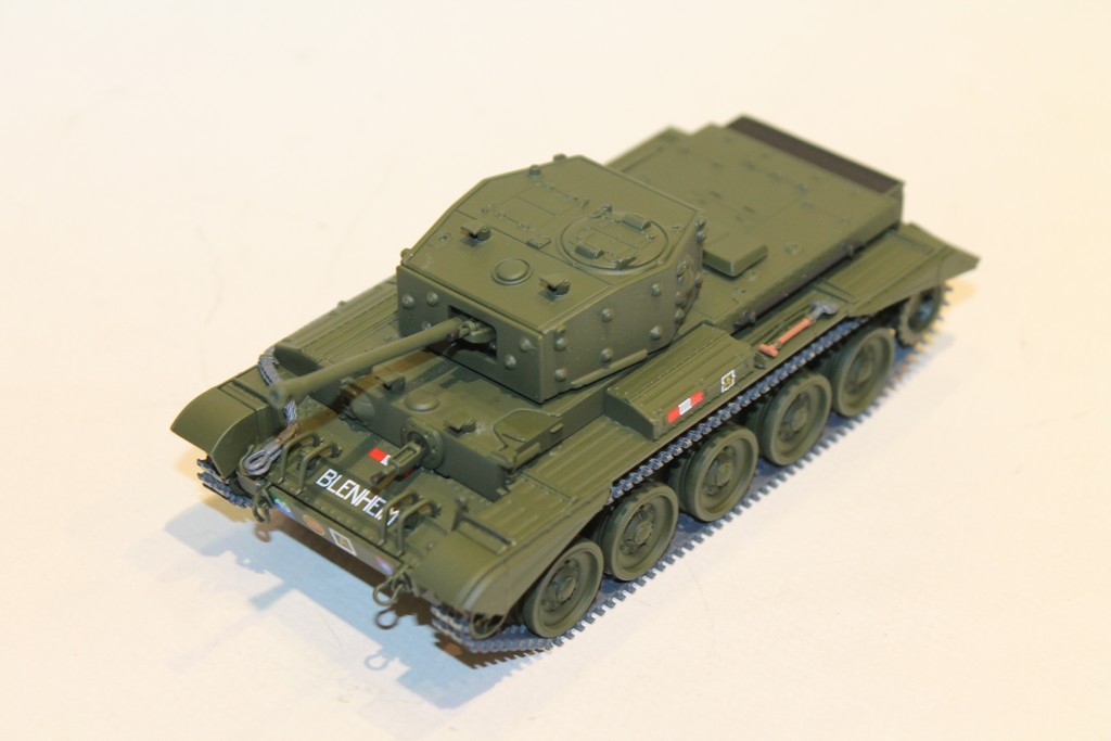 TANK CROMWELL IV 1944 CORGI 1/50