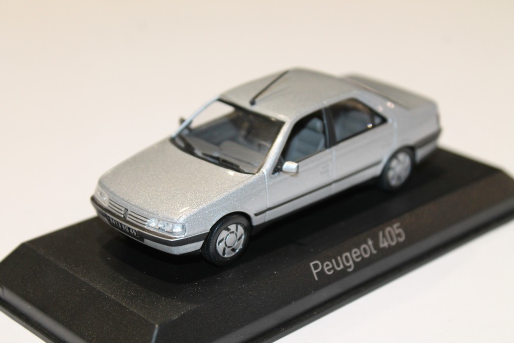 PEUGEOT 405 SRI GRIS 1991 NOREV 1/43°