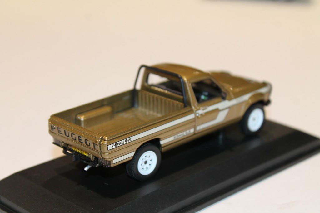 PEUGEOT 504 PICK UP 4X4 DANGEL MARRON 1985 NOREV 1/43°