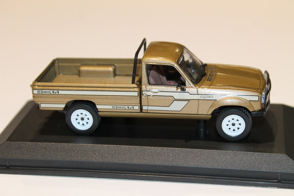 PEUGEOT 504 PICK UP 4X4 DANGEL MARRON 1985 NOREV 1/43°