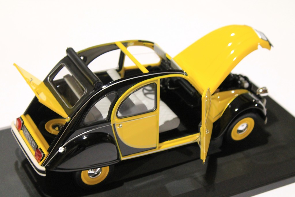 CITROEN 2CV CHARLESTON JAUNE 1982 NOREV 1/18°