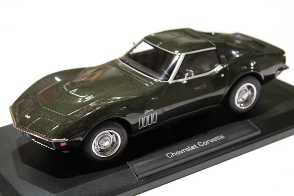 CHEVROLET CORVETTE VERTE 1969 NOREV 1/18°