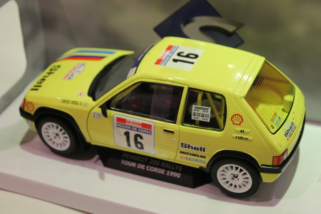 PEUGEOT 205 RALLYE PTS TDC 1990  N°16 SOLIDO 1/18°