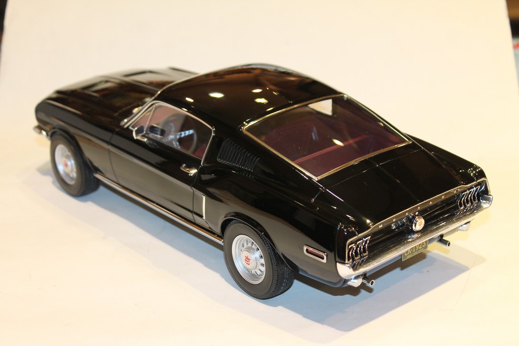FORD MUSTANG FASTBACK 1968 NOREV 1/12°
