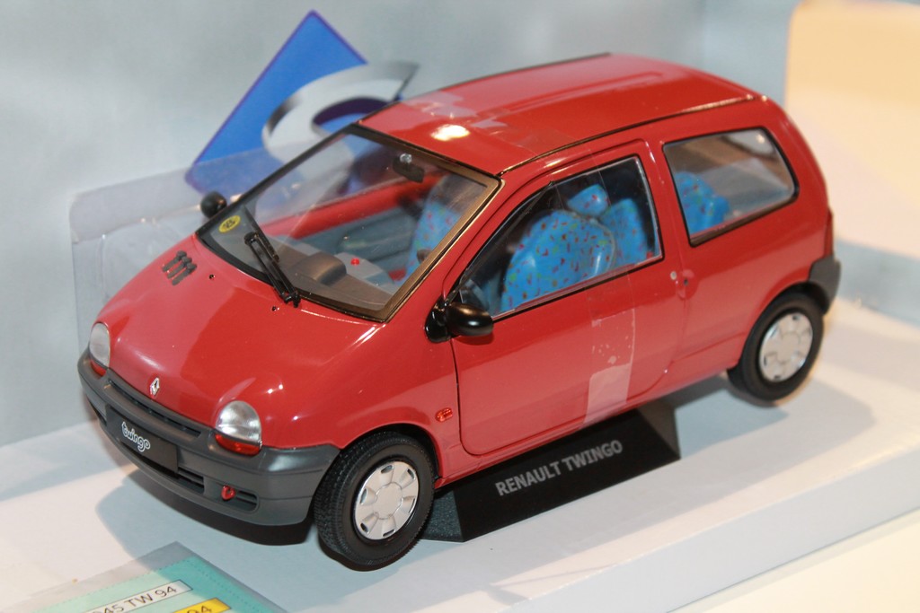 RENAULT TWINGO ROUGE 1993 SOLIDO 1/18°