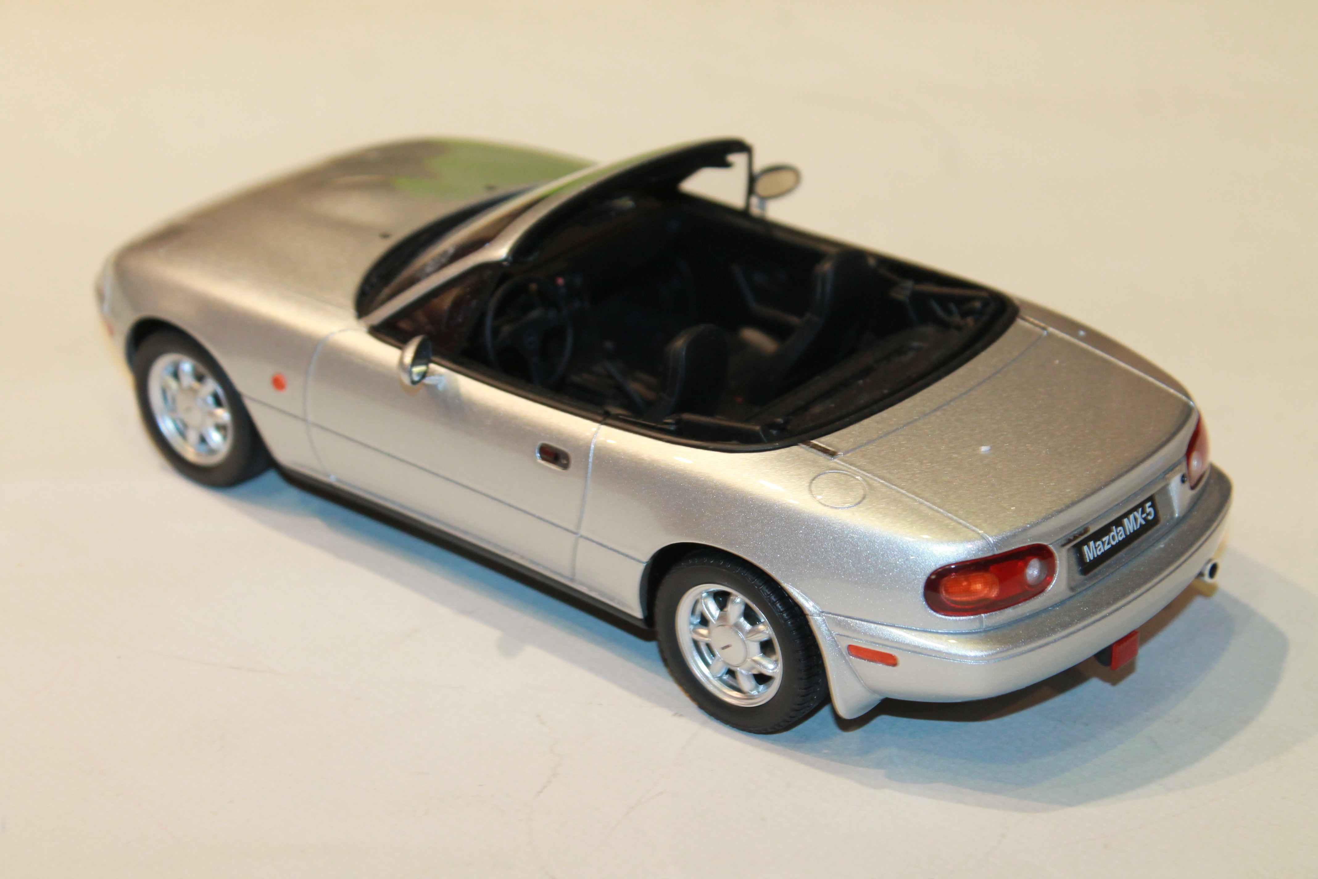 MAZDA MX5 1992 OTTO 1/18°