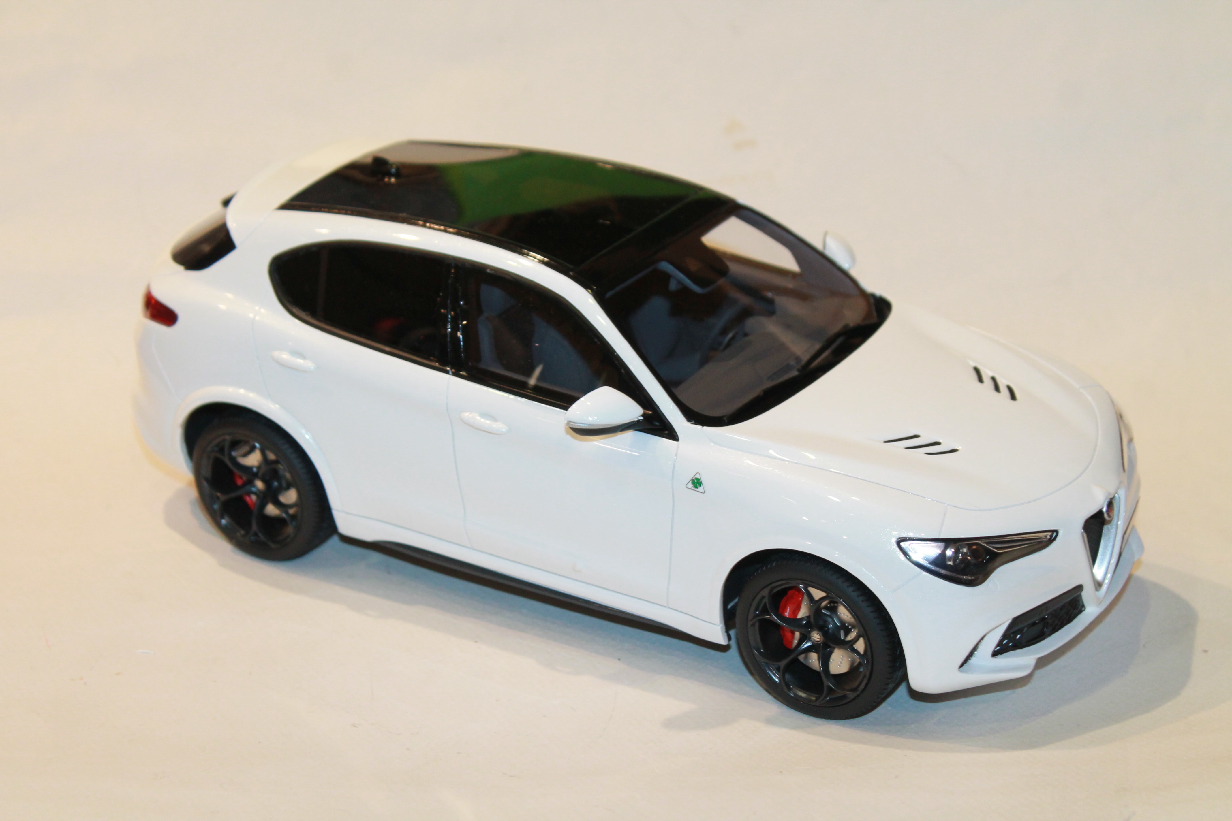 ALFA ROMEO STELVIO QUADRIFOGLIO 2017 OTTO 1/18°