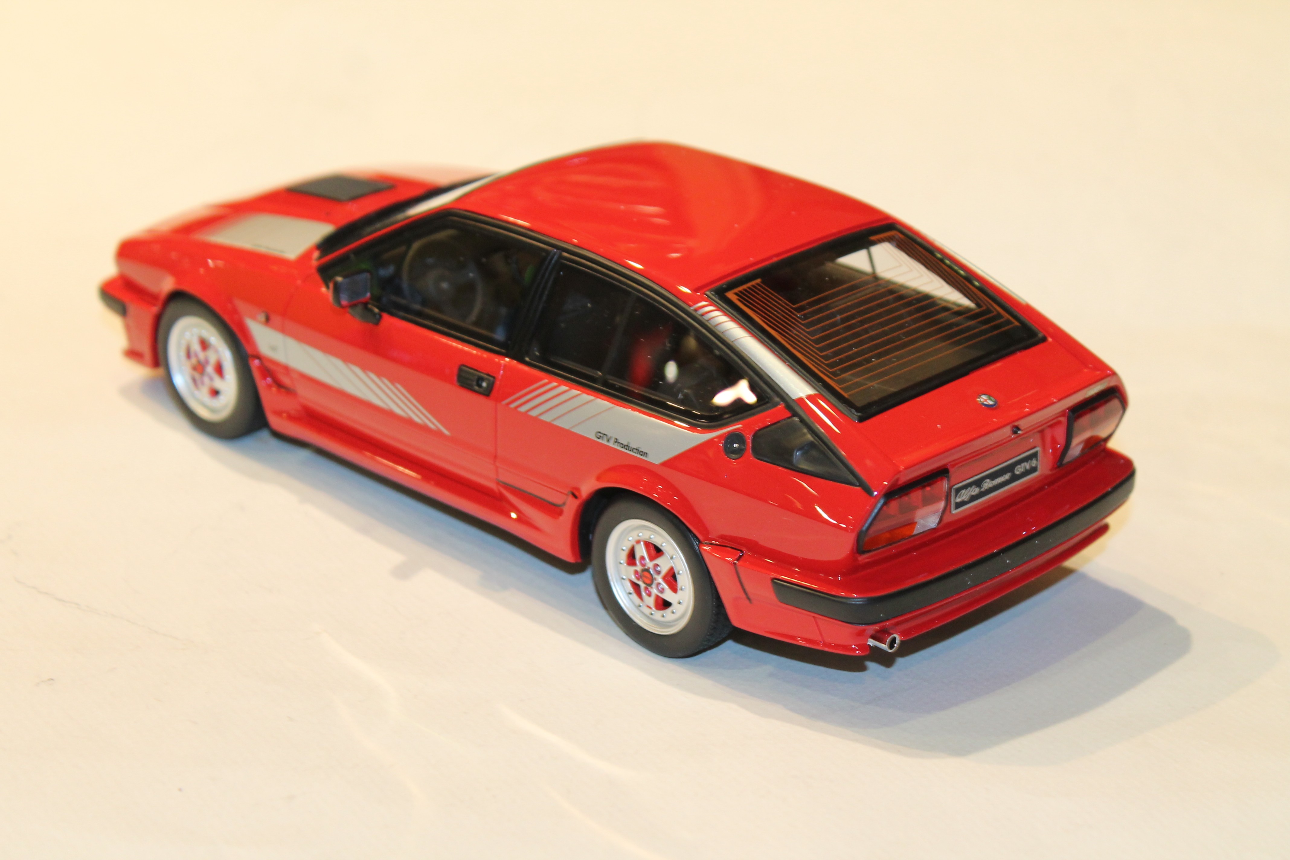 ALFA ROMEO GTV6 PRODUCTION 1984 OTTO 1/18°