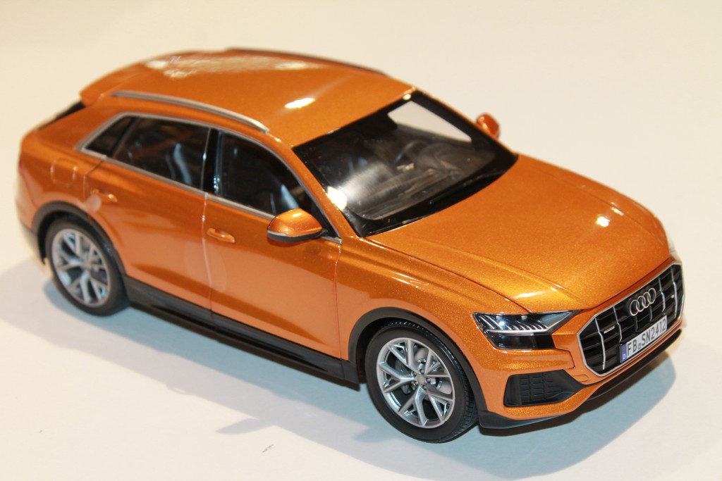 AUDI Q8 ORANGE 2018 NOREV 1/18°