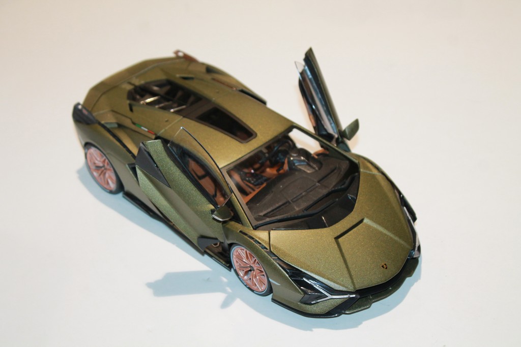 LAMBORGHINI SIAN FKP 37 BURAGO 1/18°