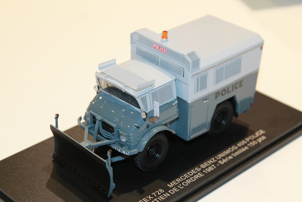 MERCEDES UNIMOG 406 POLICE GRIS 1987 PERFEX 1/43