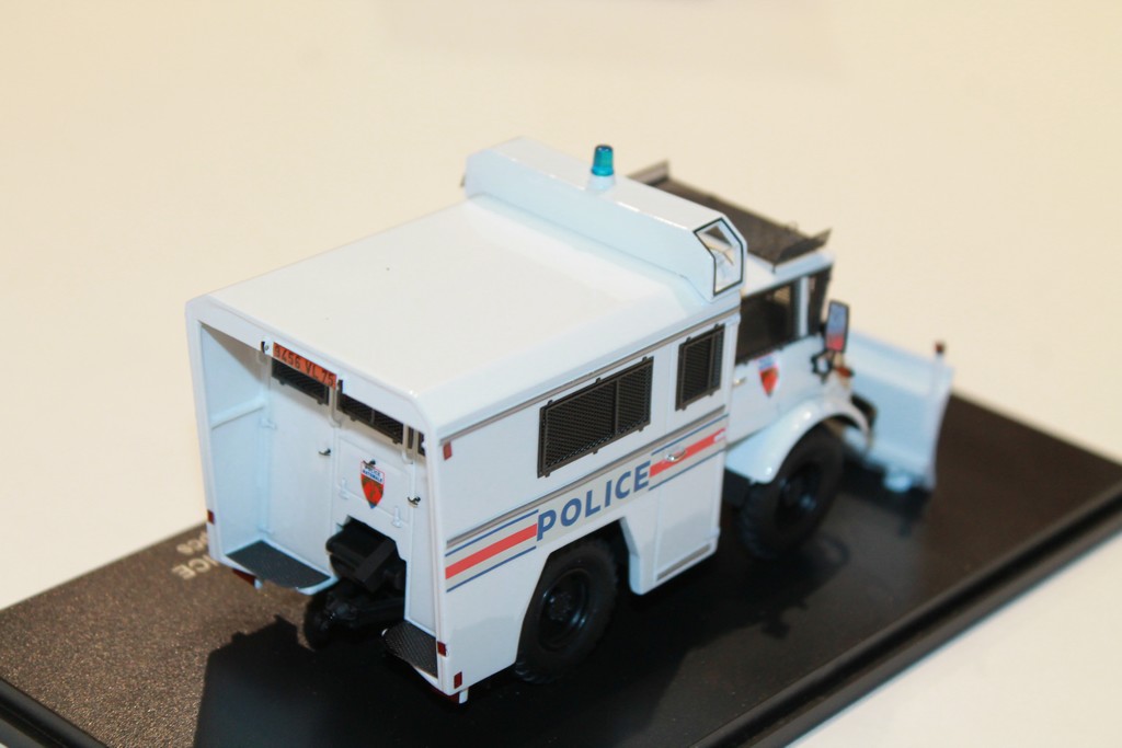 MERCEDES UNIMOG 406 POLICE BLANC 2008 PERFEX 1/43