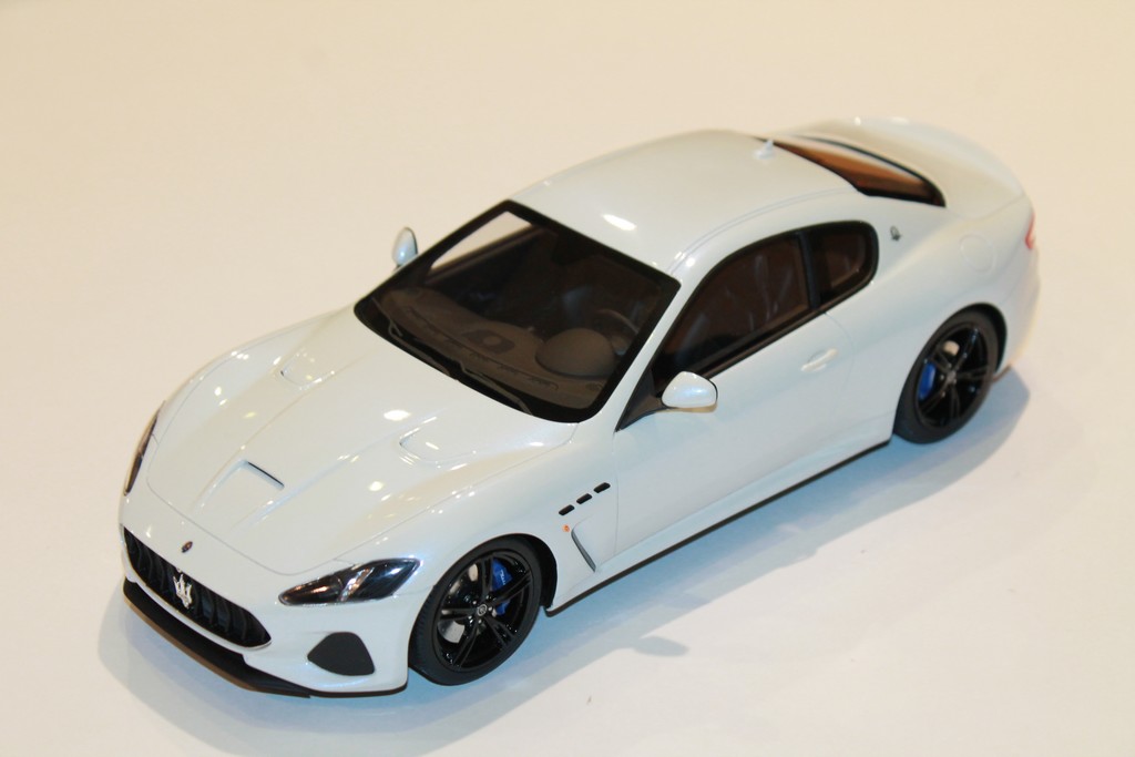 MASERATI GRAN TURISMO MC BLANC 2018 TOPSPEED 1/18°