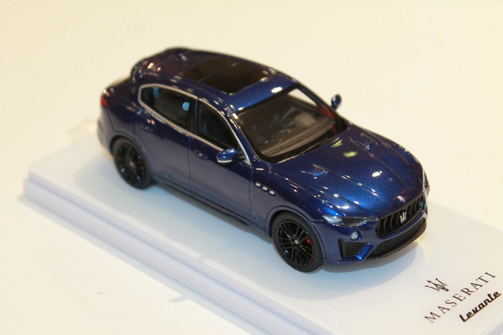 MASERATI LEVANTE SUPER TROFEO BLEU 2018 TRUE SCALE 1/43°