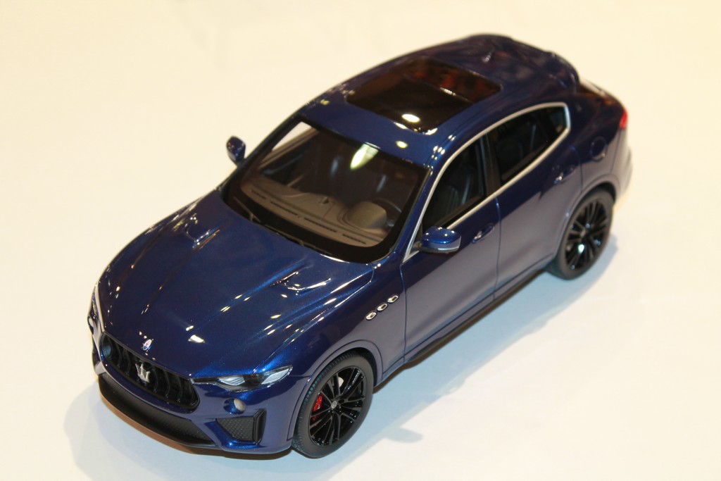 MASERATI LEVANTE TROFEO BLEU 2018 TOPSPEED 1/18°