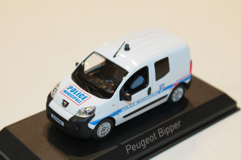 PEUGEOT BIPPER 2009 POLICE MUNICIPALE NOREV 1/43°