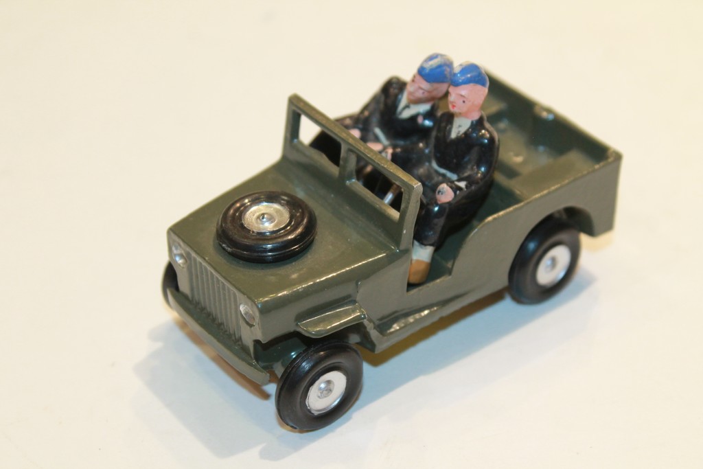 JEEP KAKI SALZA 1/32°