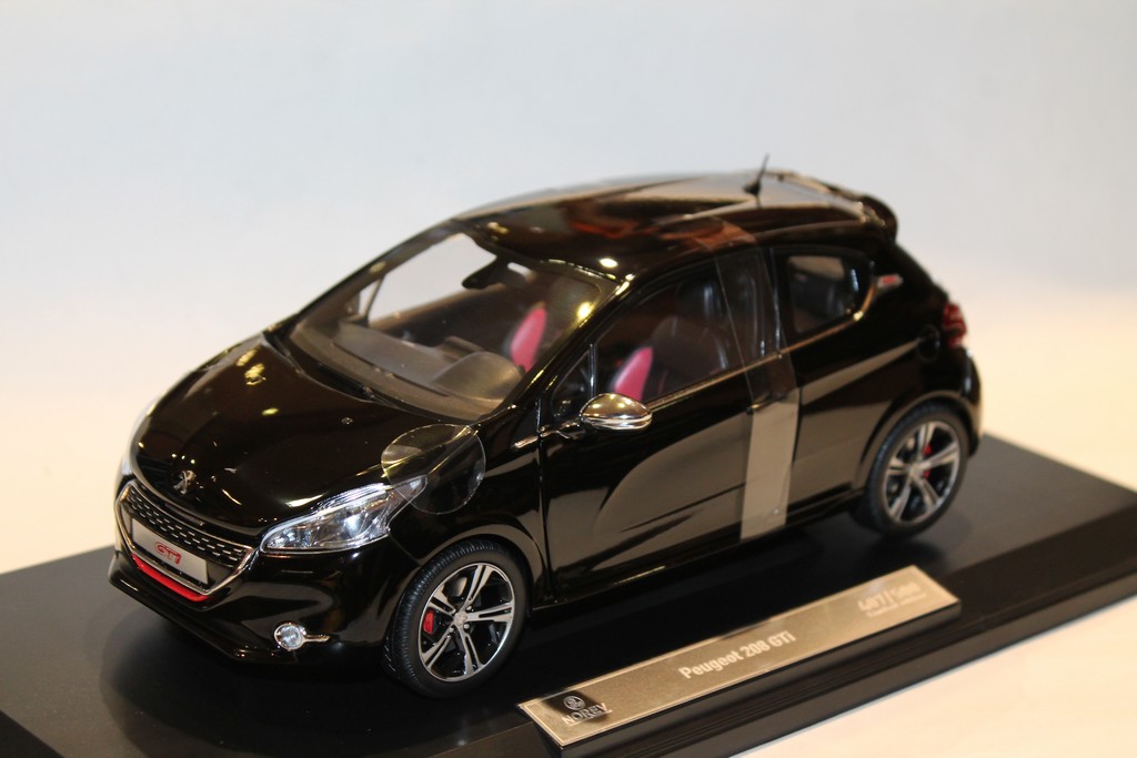 PEUGEOT 208 GTI NOIR 2013 NOREV 1/18°